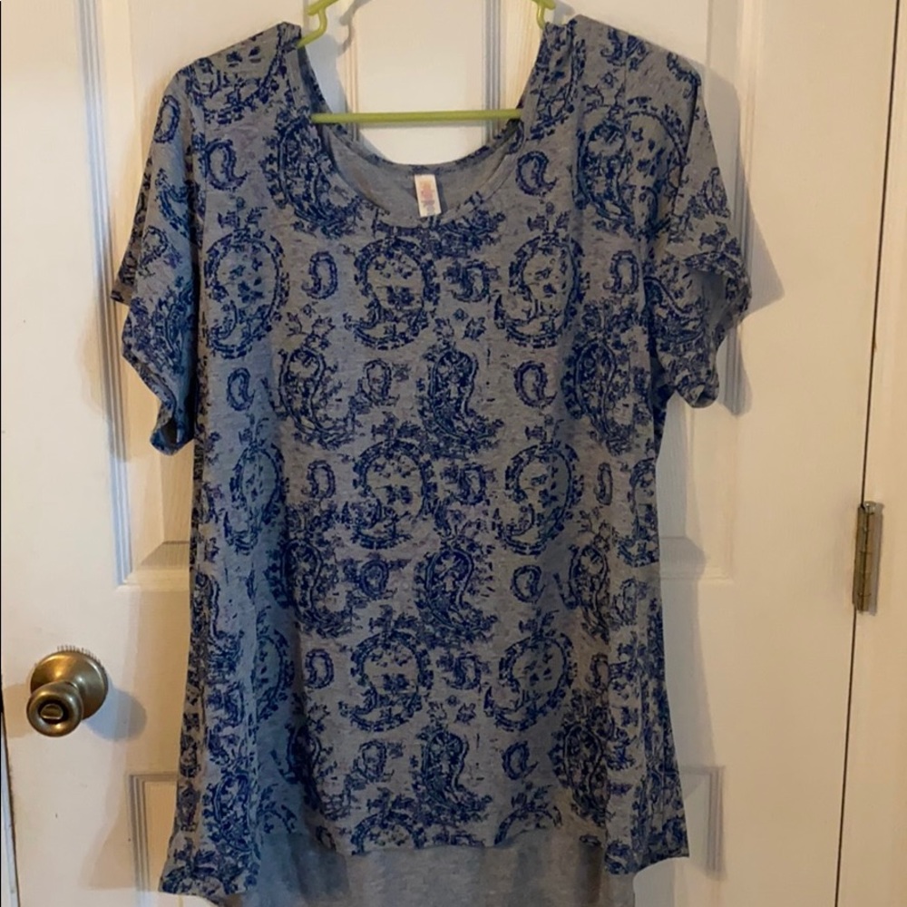 Lularoe classic T